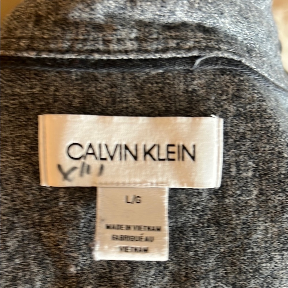Men’s Calvin Klein Gray Casual Button Down Shirt Size Large - Picture 6 of 12